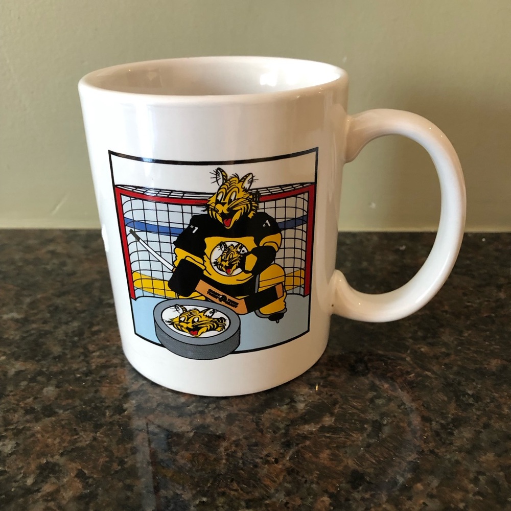 Giant Tiger Hockey Mug